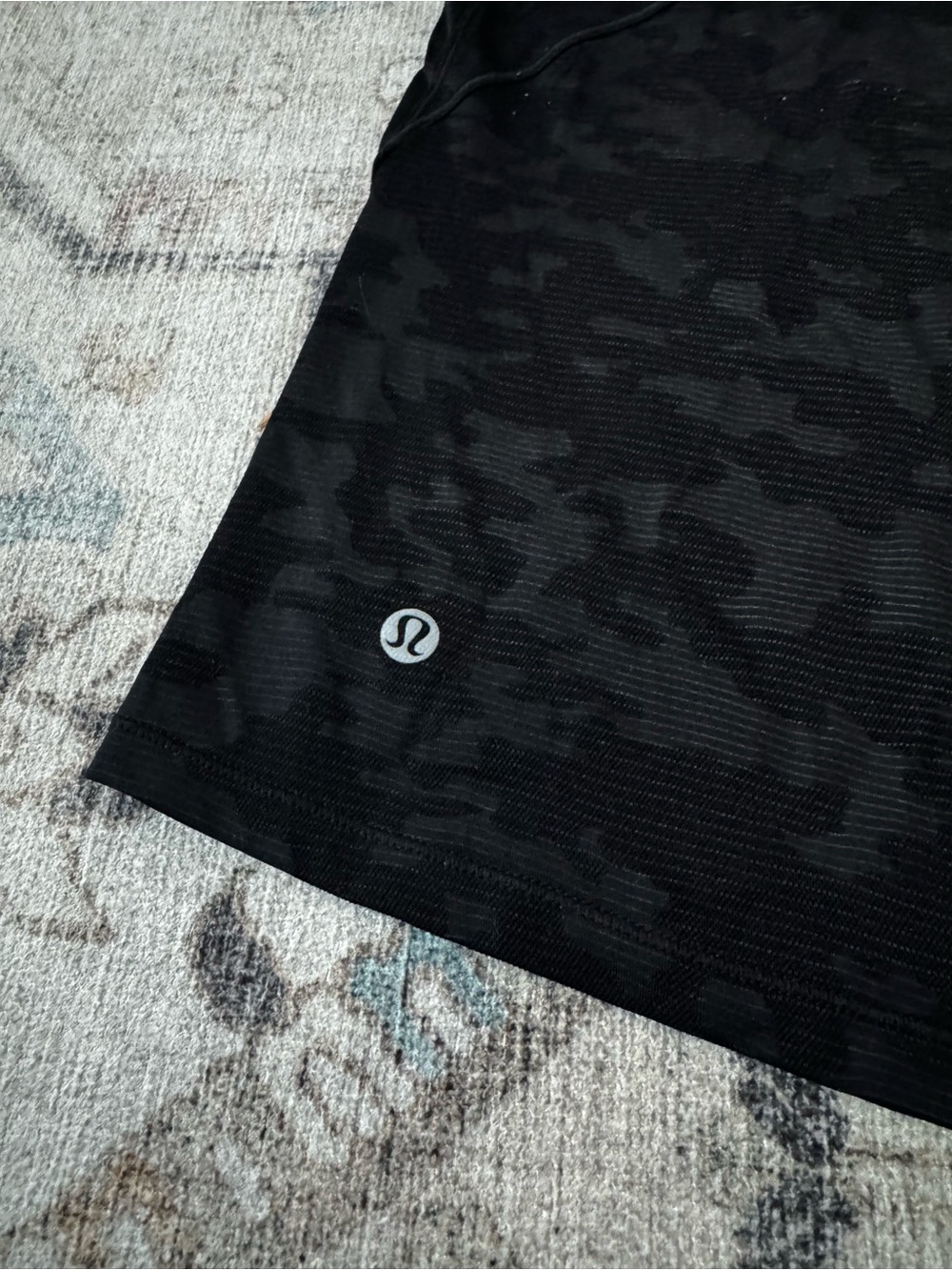 ๐ Lululemon Tank - Picture 5 of 5